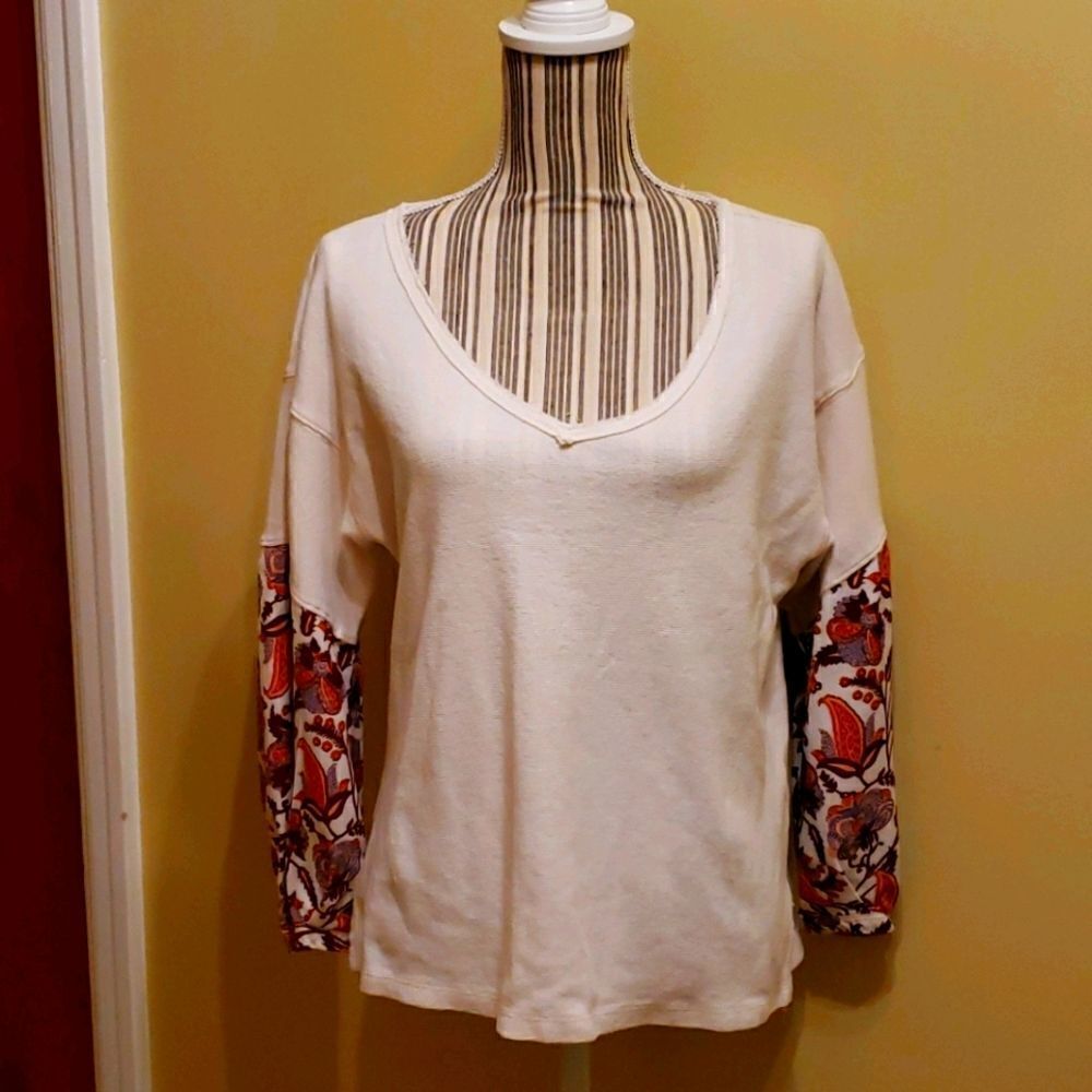 𝅺ANTHROPOLOGIE peasant style shirt. XS